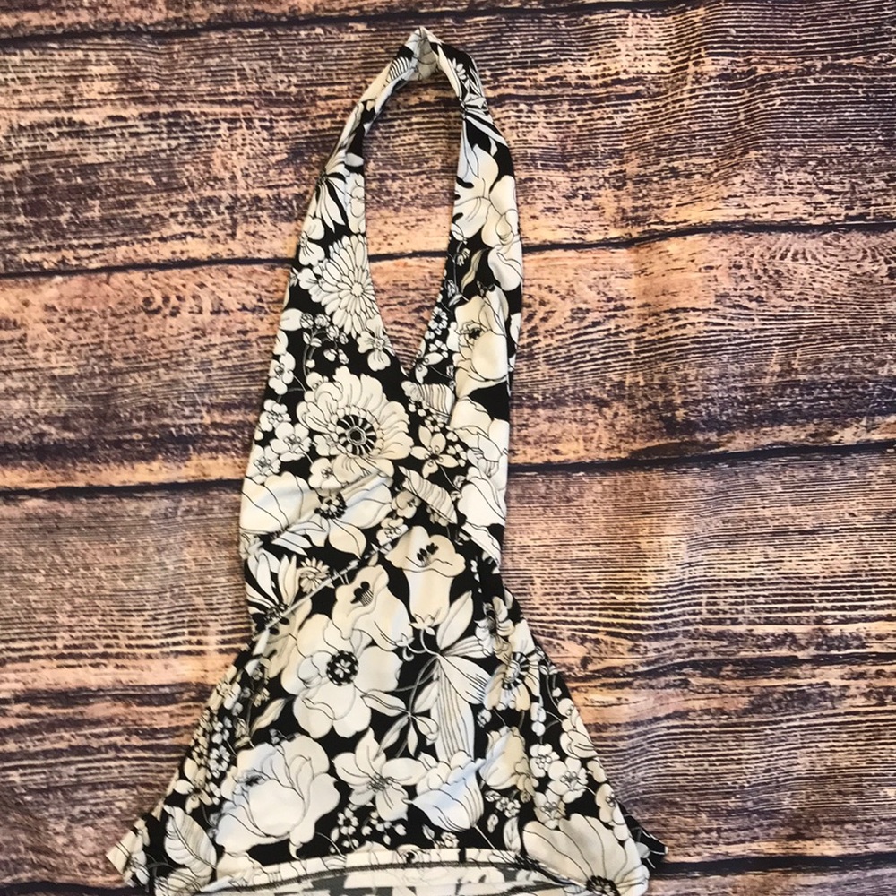 Beautiful black and white floral halter top tank